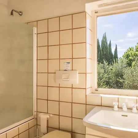 Danesi Hétvégi ház *