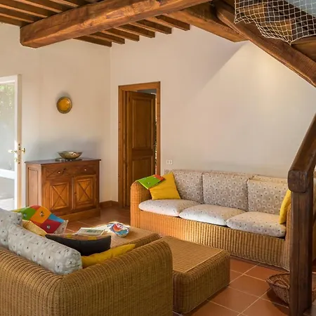 Danesi Hétvégi ház